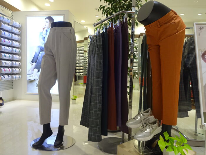 ストレッチパンツ✨