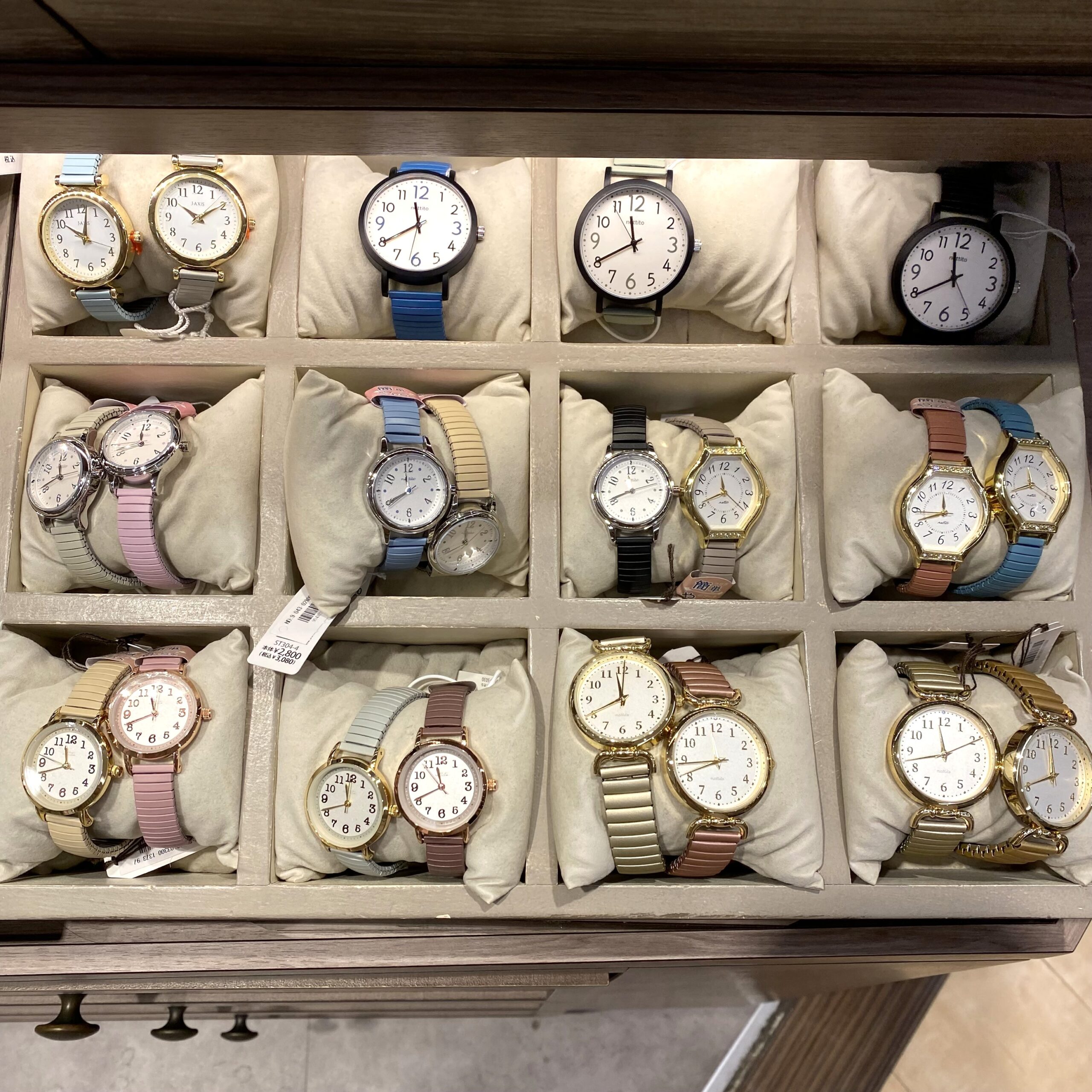 “時計”たくさん入荷しました☆