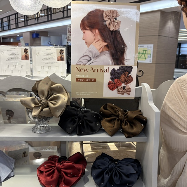 秋冬物のアクセサリー入荷🍂