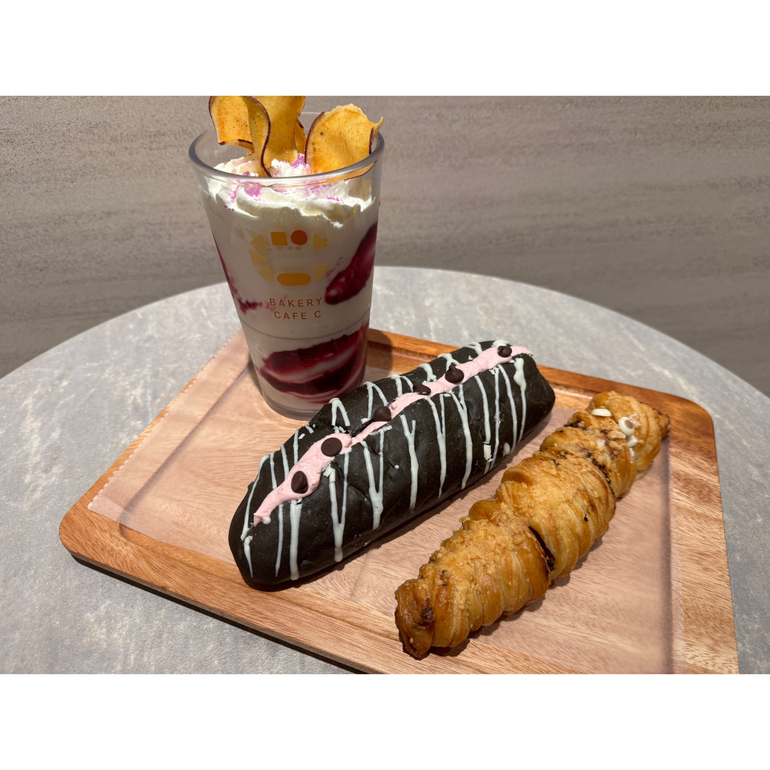 秋限定！ハロウィンパン＆ドリンクが新登場🎃